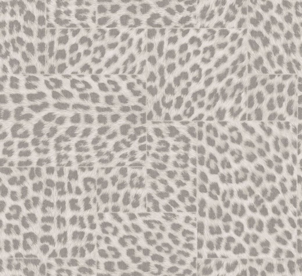 Preview: Essentials Travellers Pelage 11101