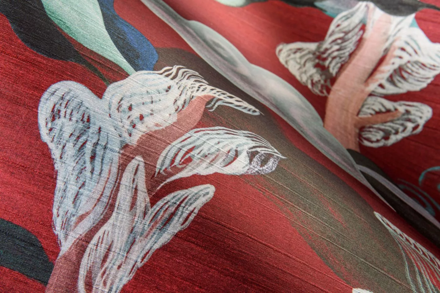 Saranda 11540 Vermilion Trees