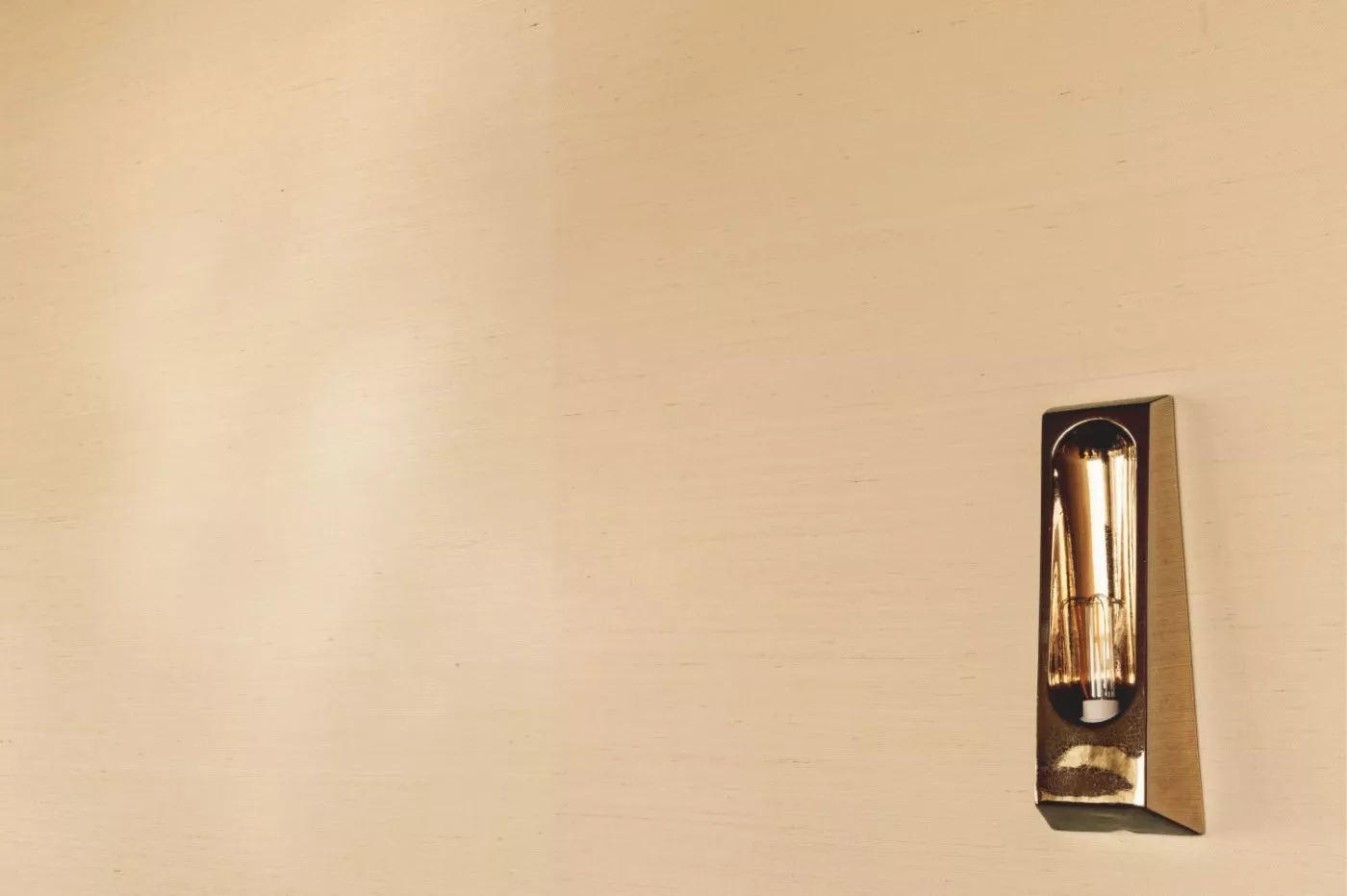 Sisal RM1069 01 Lever le voile