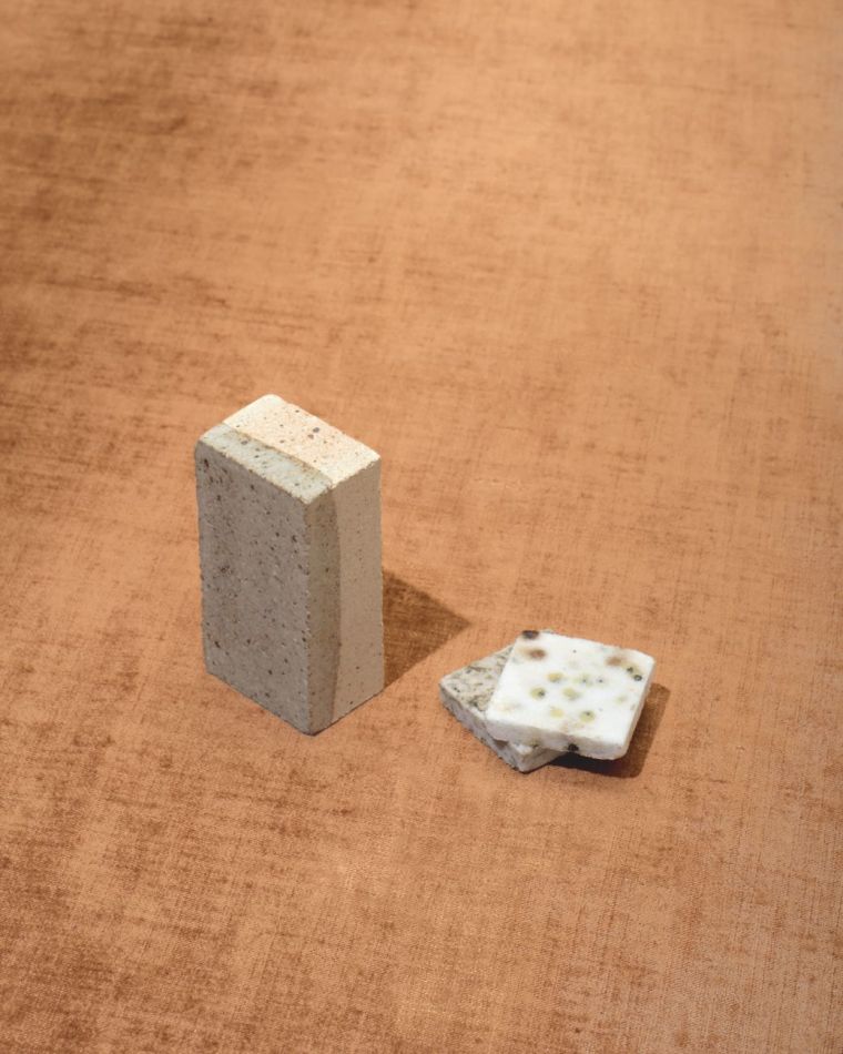 Preview: Alcove RM410 70