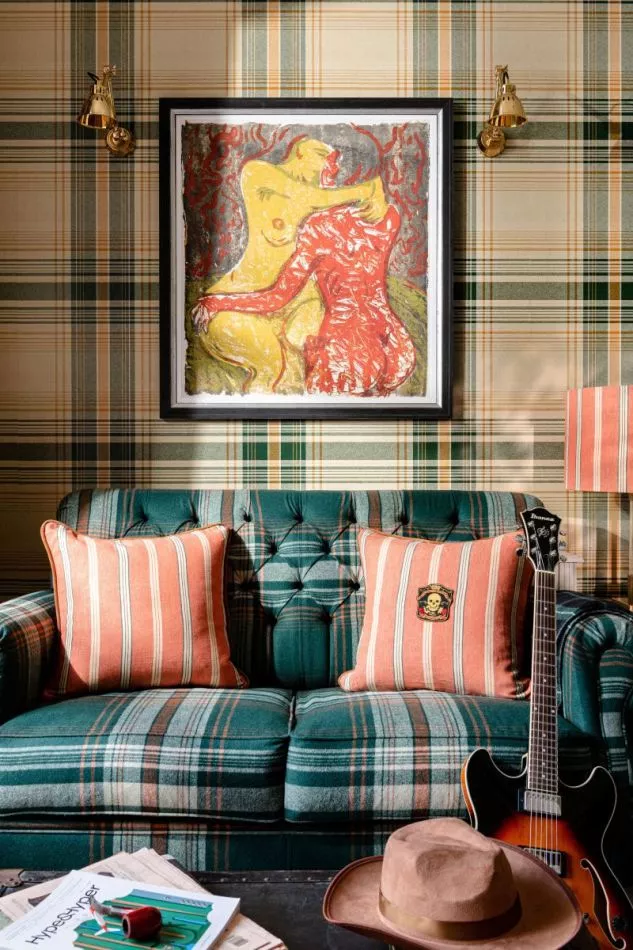 MONTEREY Taupe WP30090